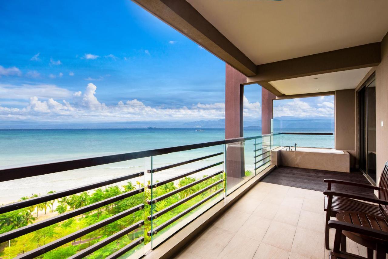 Pullman Oceanview Sanya Bay Resort & Spa Dış mekan fotoğraf