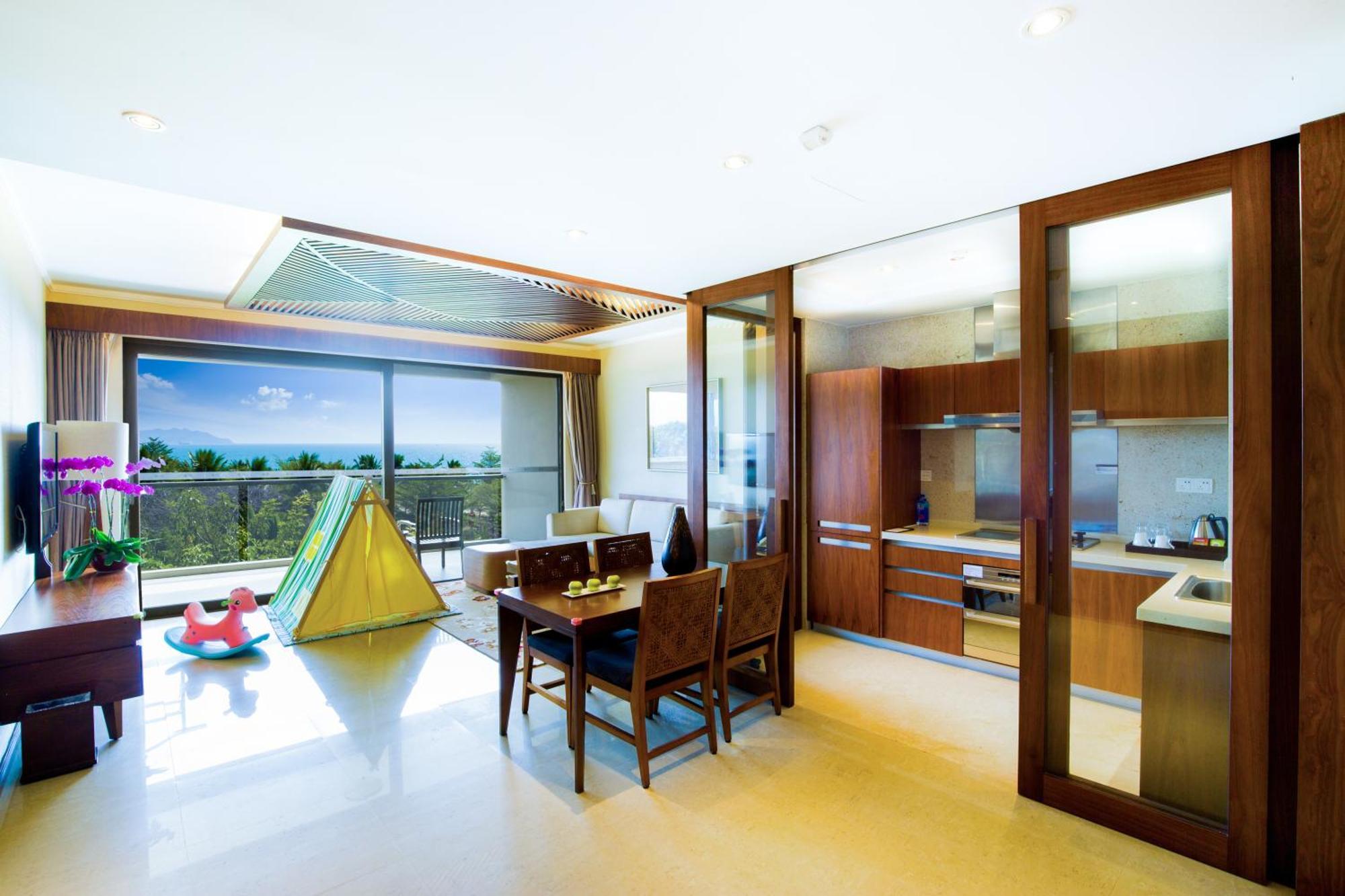 Pullman Oceanview Sanya Bay Resort & Spa Dış mekan fotoğraf