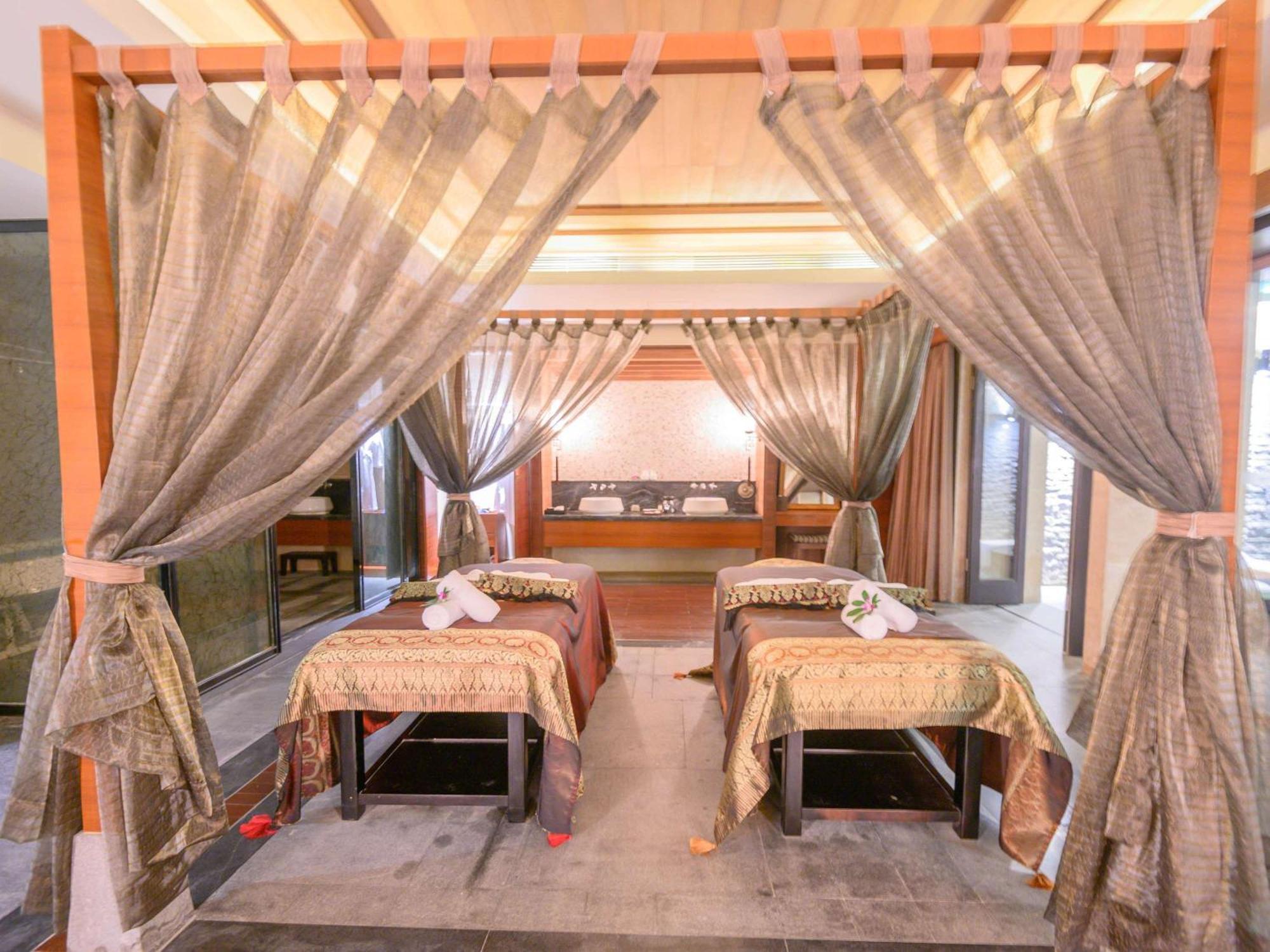 Pullman Oceanview Sanya Bay Resort & Spa Dış mekan fotoğraf