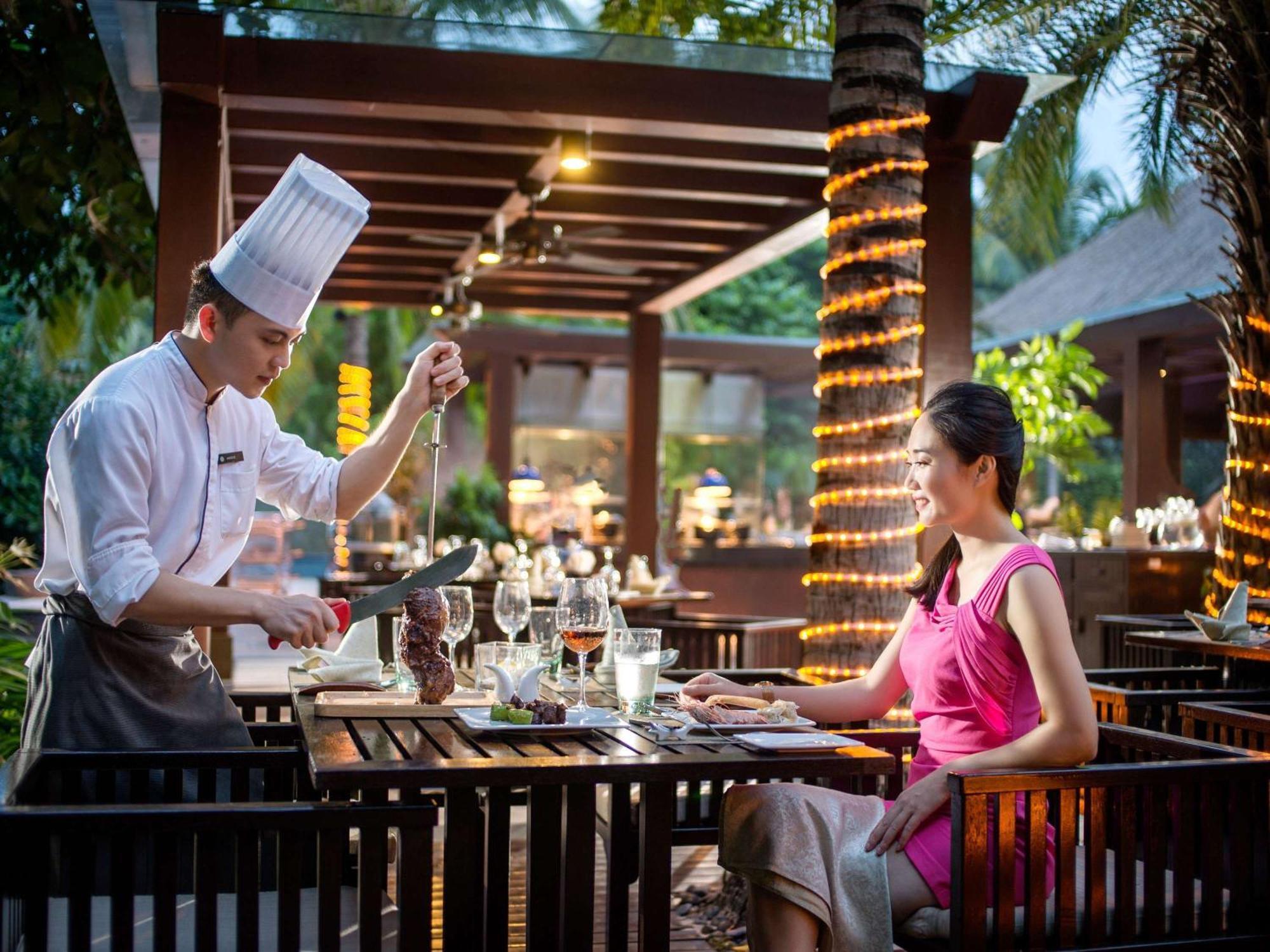 Pullman Oceanview Sanya Bay Resort & Spa Dış mekan fotoğraf
