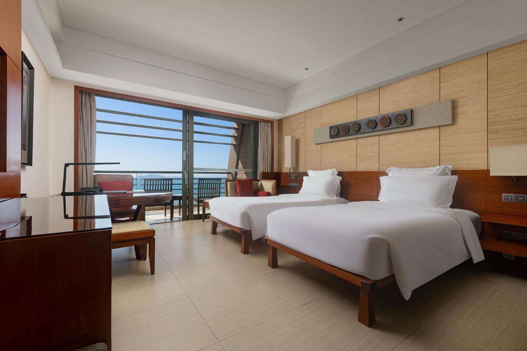 Pullman Oceanview Sanya Bay Resort & Spa Dış mekan fotoğraf