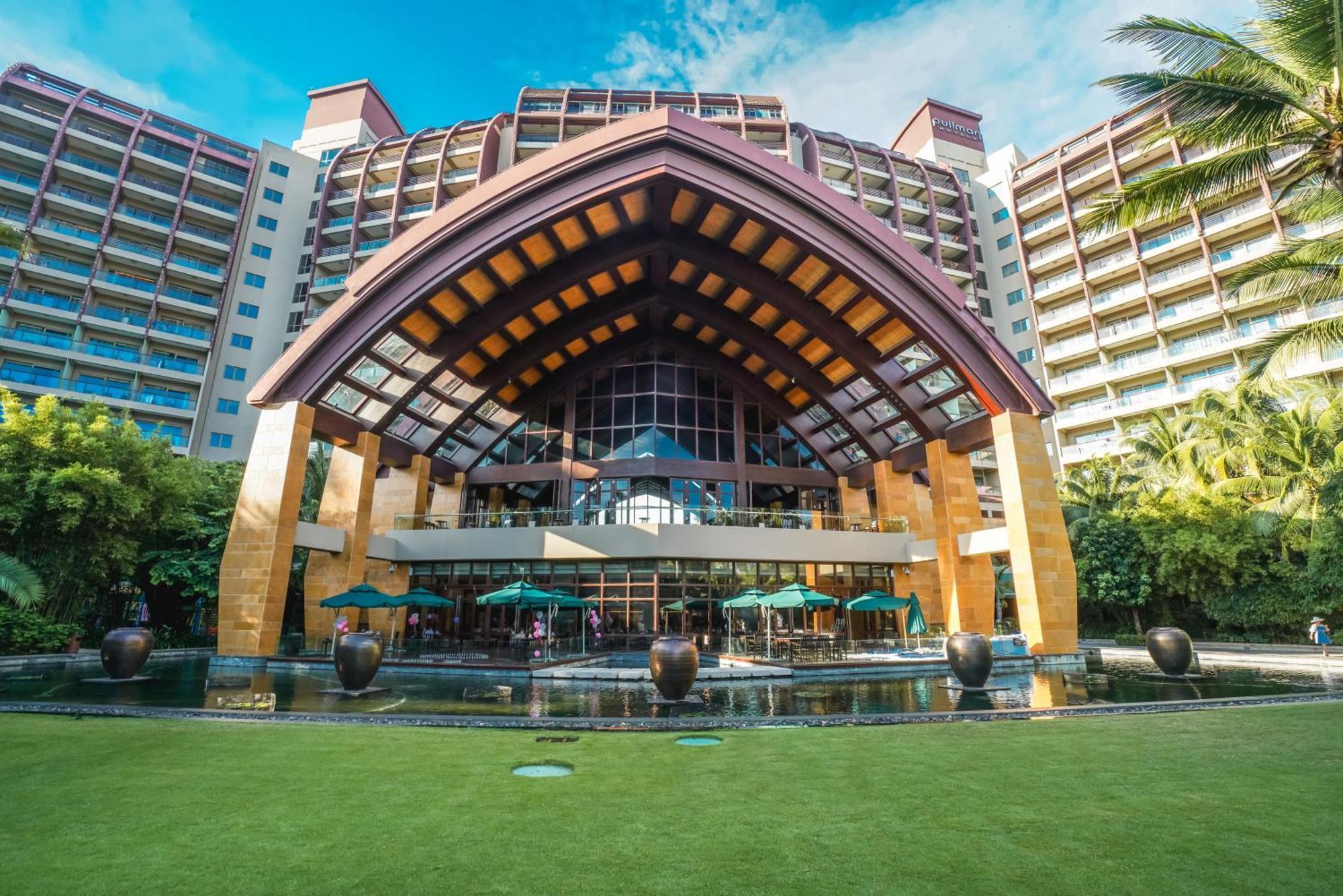 Pullman Oceanview Sanya Bay Resort & Spa Dış mekan fotoğraf